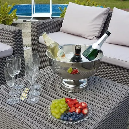 Ela Vilova Vakantiehuis Skalná