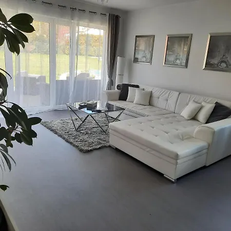 Ela Prázdninový dům Skalná